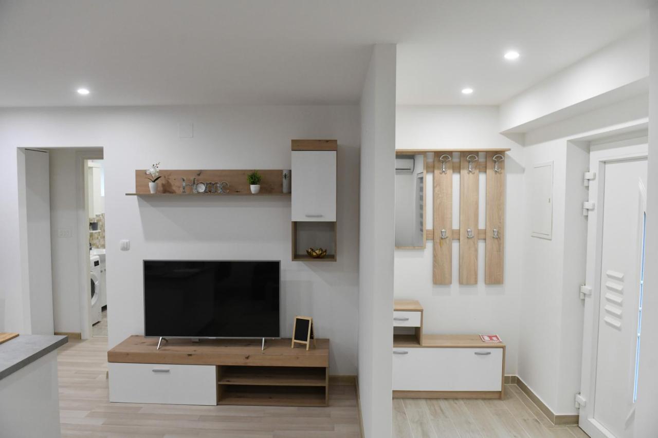 Apartman Lucia Ðakovo Екстериор снимка