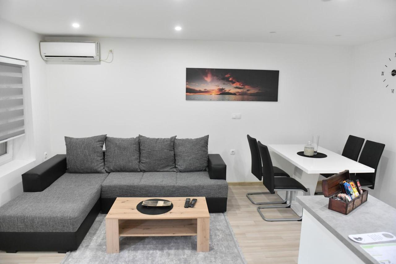 Apartman Lucia Ðakovo Екстериор снимка